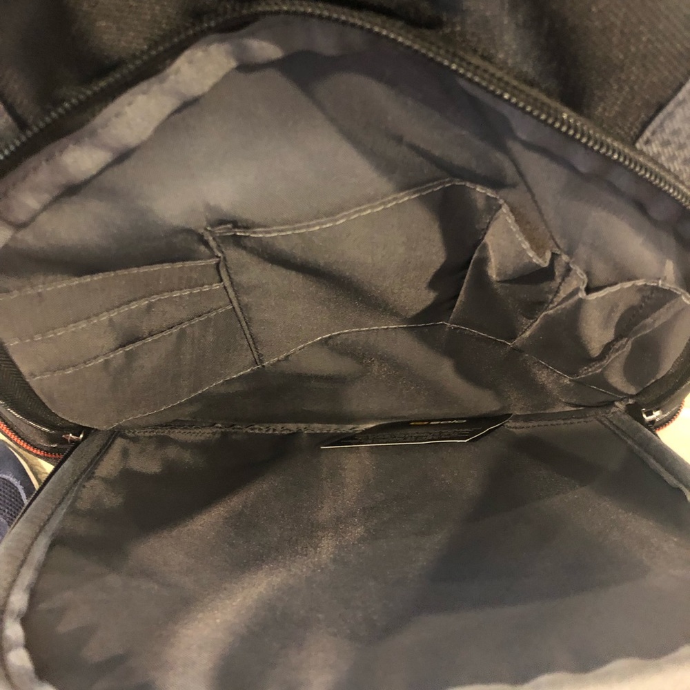 Bag - Picture 3 of 6